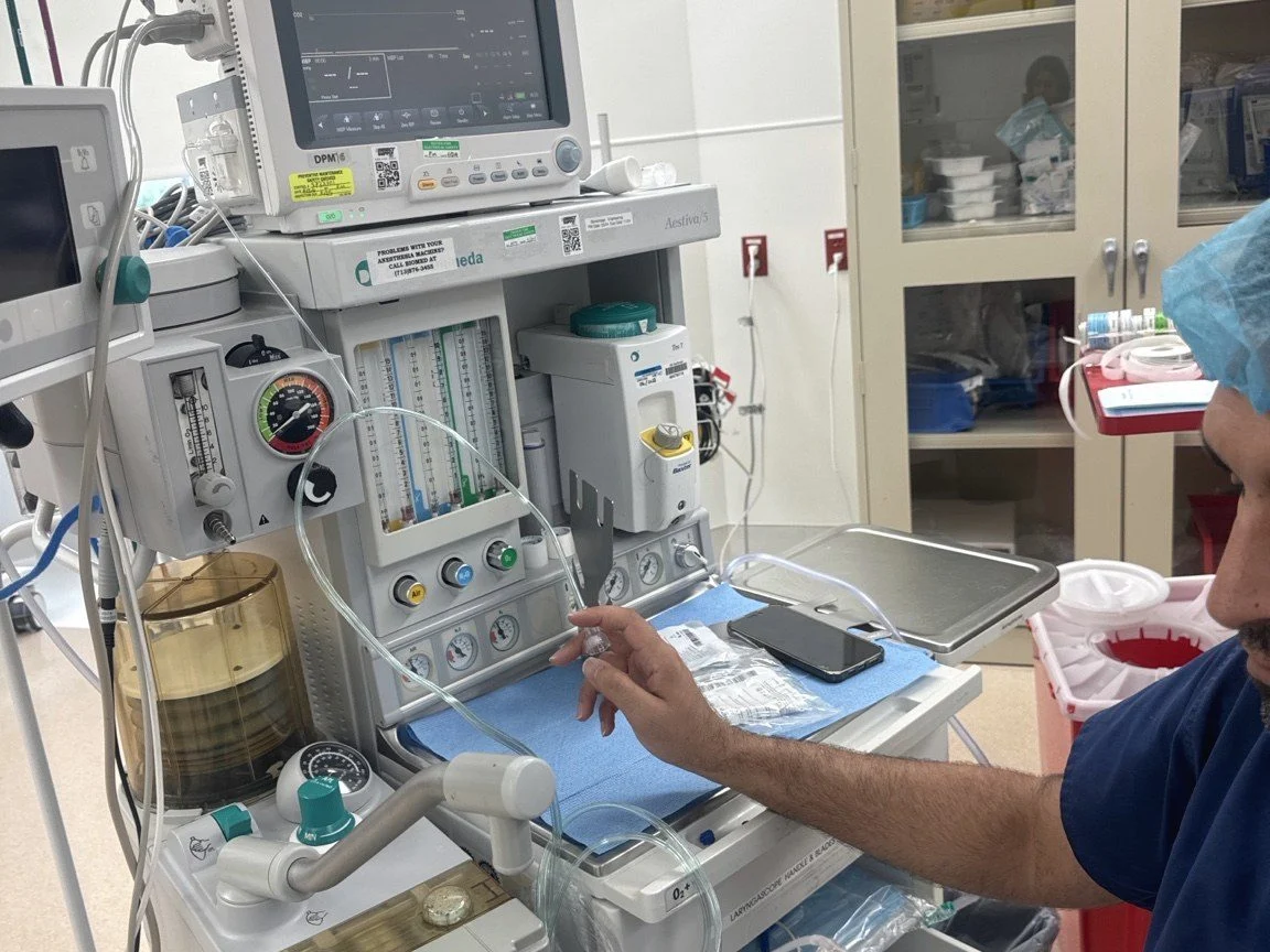 Anesthesia equipment service